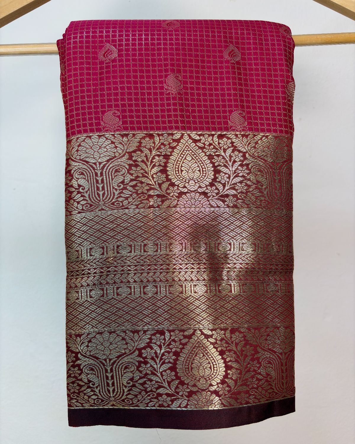 Semi Silk Kanchipuram Saree with Vintage Woven Motifs
