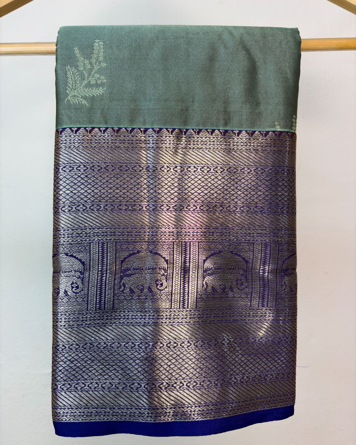 Semi Silk Kanchipuram Saree with Buti Weaving