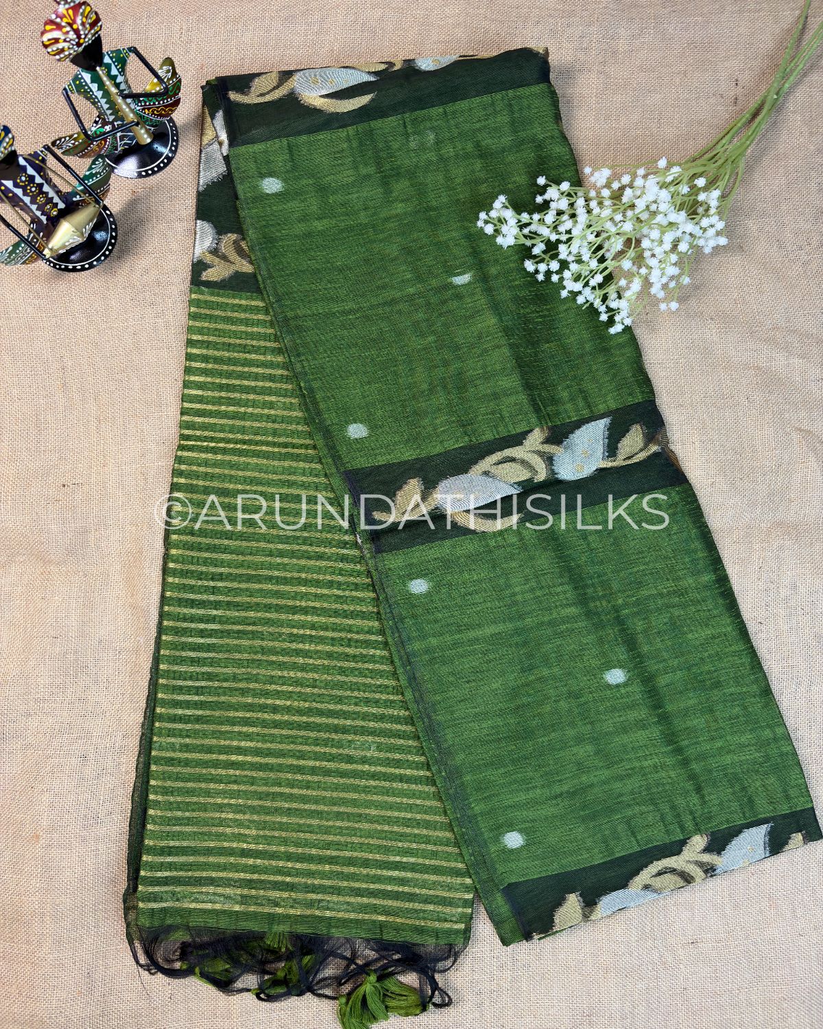 Designer Linen Saree with Floral Woven Pallu and Contemporary Border - Green