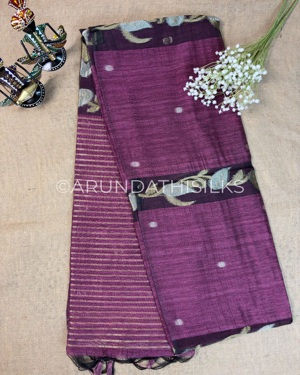 Designer Linen Saree with Floral Woven Pallu and Contemporary Border - Magenta