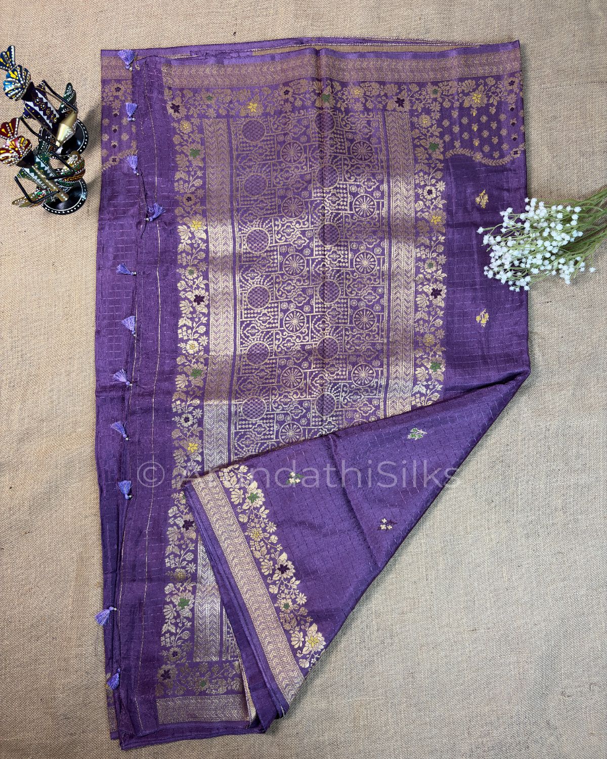 Banarasi Weaving Saree with Rich Floral Pallu - Lilac